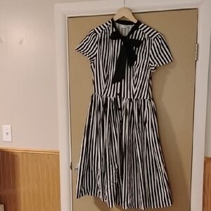 Unique Vintage Dress 1950s Large Striped Swing Pin-up Beetlejuice Retro
